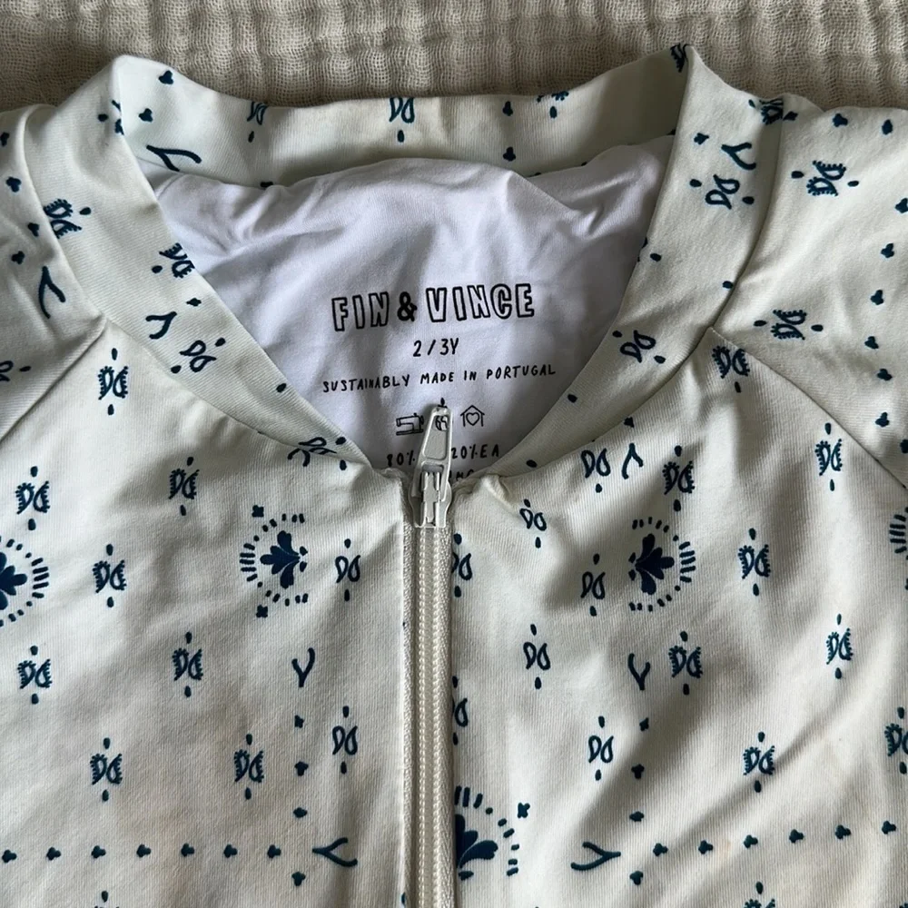 Fin &‎ Vince Rashguard Swim Shirt